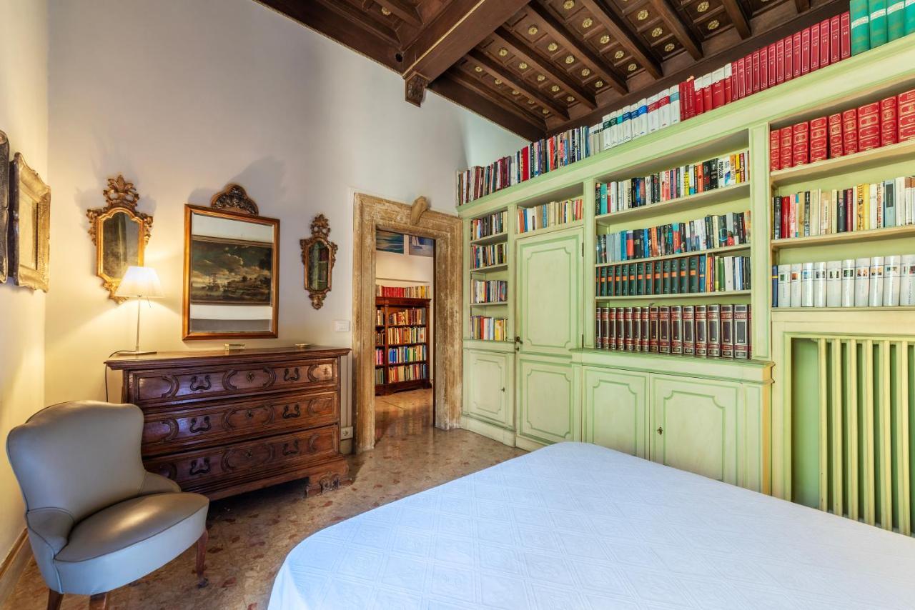 Pantheon Apartment - L'Angolo Nascosto Dei Quadri Rom Exteriör bild